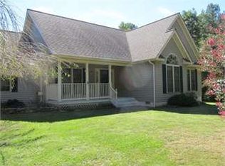 50 Kent Ln, Kents Store, VA 23084