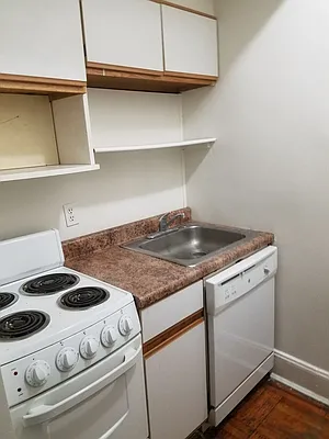 Rented by AJ Clarke | media 16
