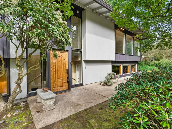 1305 SW Upland Dr, Portland, OR 97221