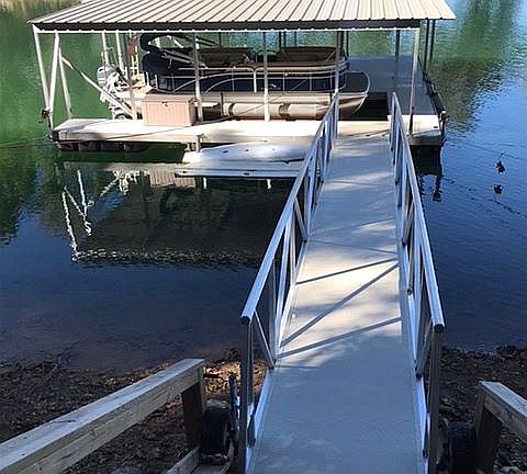 Double slip dock