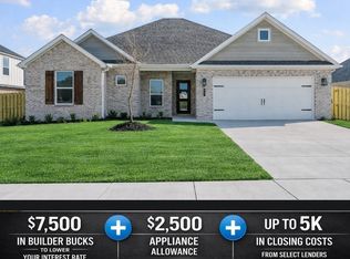 647 Primitivo Ave, Tontitown, AR 72762