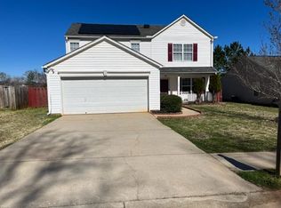 124 Crescent Creek Ct, Greenville, SC 29605