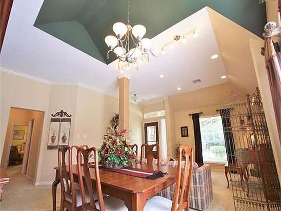 3rd image of 5512 Legacy Oaks Dr