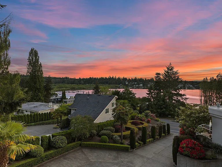 4812 Lake Washington Blvd NE — Photo 47