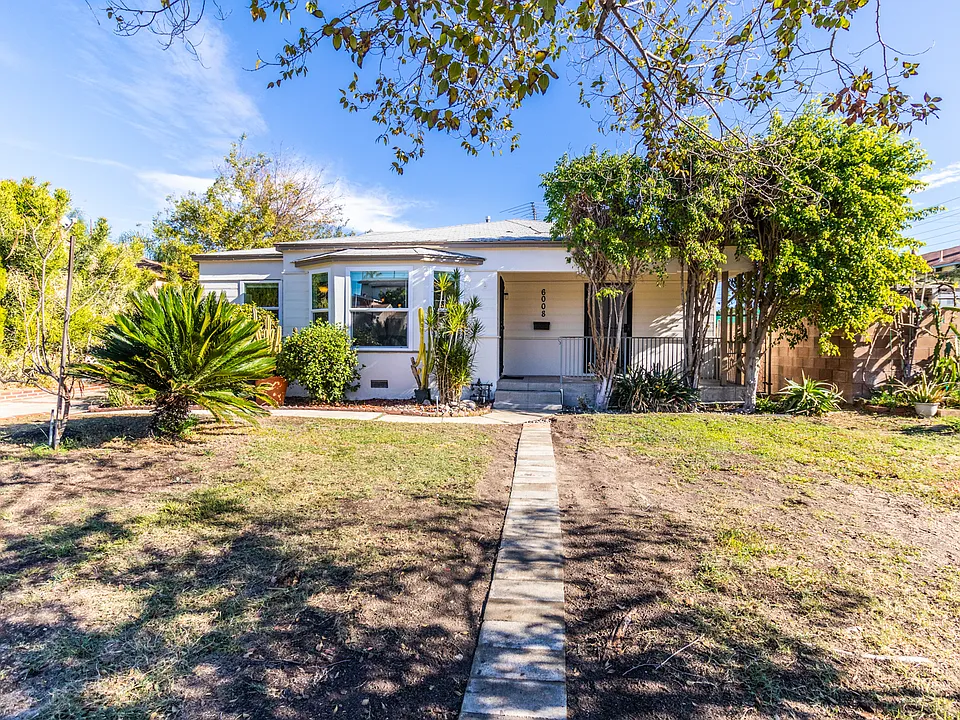 6008 Carpenter Ave