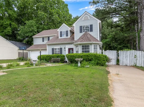 5007 Bonita Pl, Springdale, AR 72762