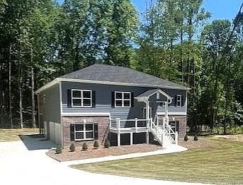 1st image of 170 Pleasant Point Way