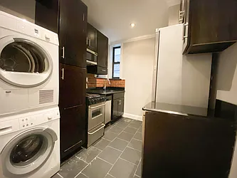 Rented by Nest Seekers International