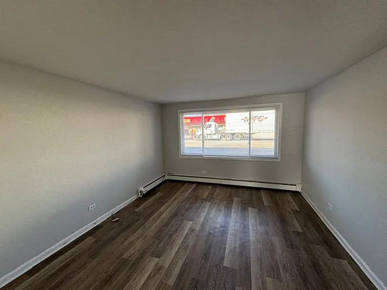 14507 S Torrence Ave — Photo 4