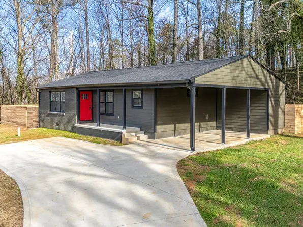 1102 Pineywoods Rd, Kingston, TN 37763