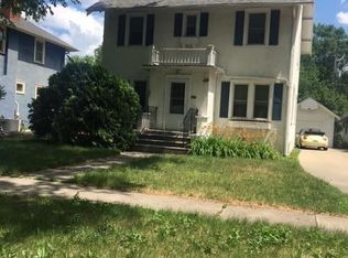 1229 3rd St N, Fargo, ND 58102