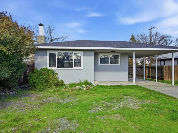 70 Lupoyoma Avenue, Lakeport, CA 95453