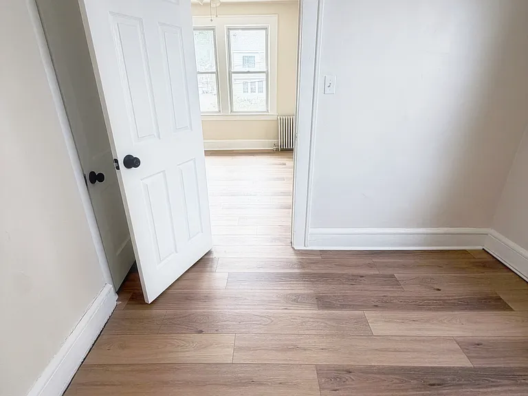 35 Hill St #B — Photo 7