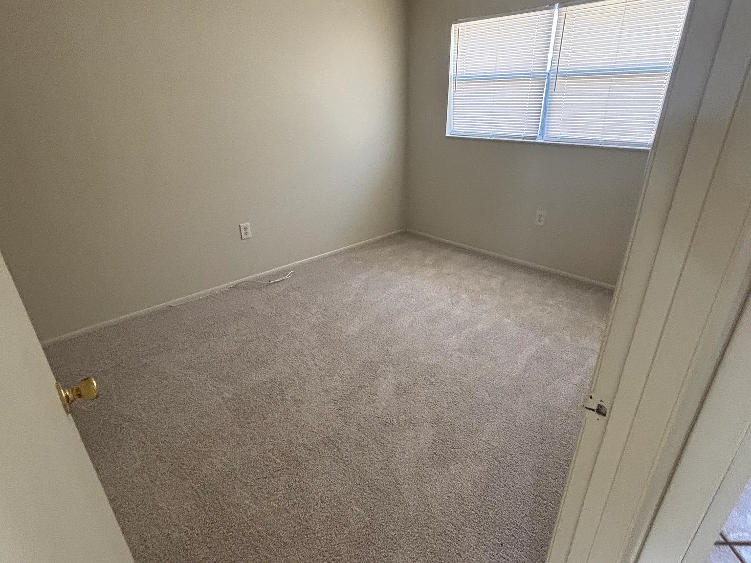 2 bed, 760 sqft, $1,425 — Photo 3