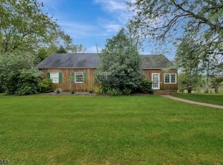 644 County Road 513, Pittstown, NJ 08867