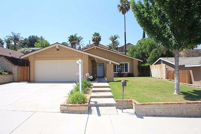 1st image of 22995 Mulberry Glen Dr