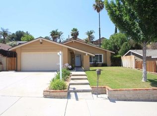 22995 Mulberry Glen Dr, Santa Clarita, CA 91354