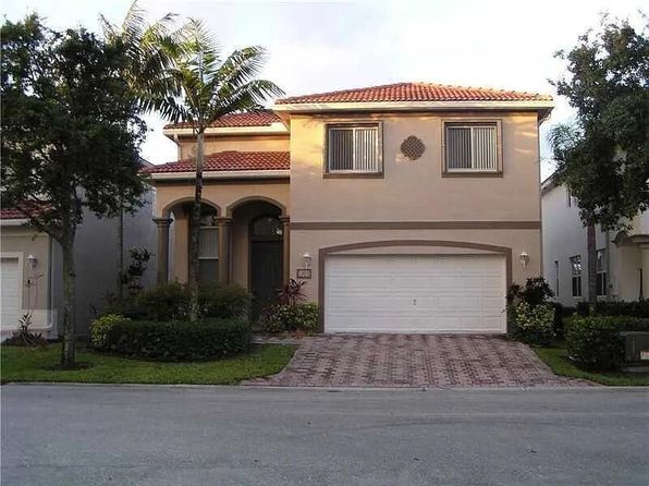 1309 Alicante Ct