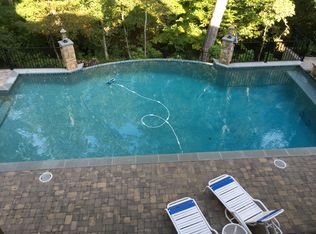2390 Flint Creek Dr, Cumming, GA 30041