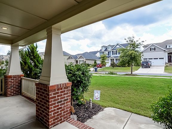 2nd image of 721 Ancient Oaks Dr