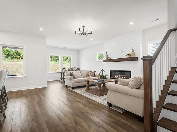 The Paisley C Family Room