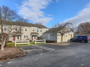 1504 Cambridge Ct #U-0200, Palmyra, PA 17078