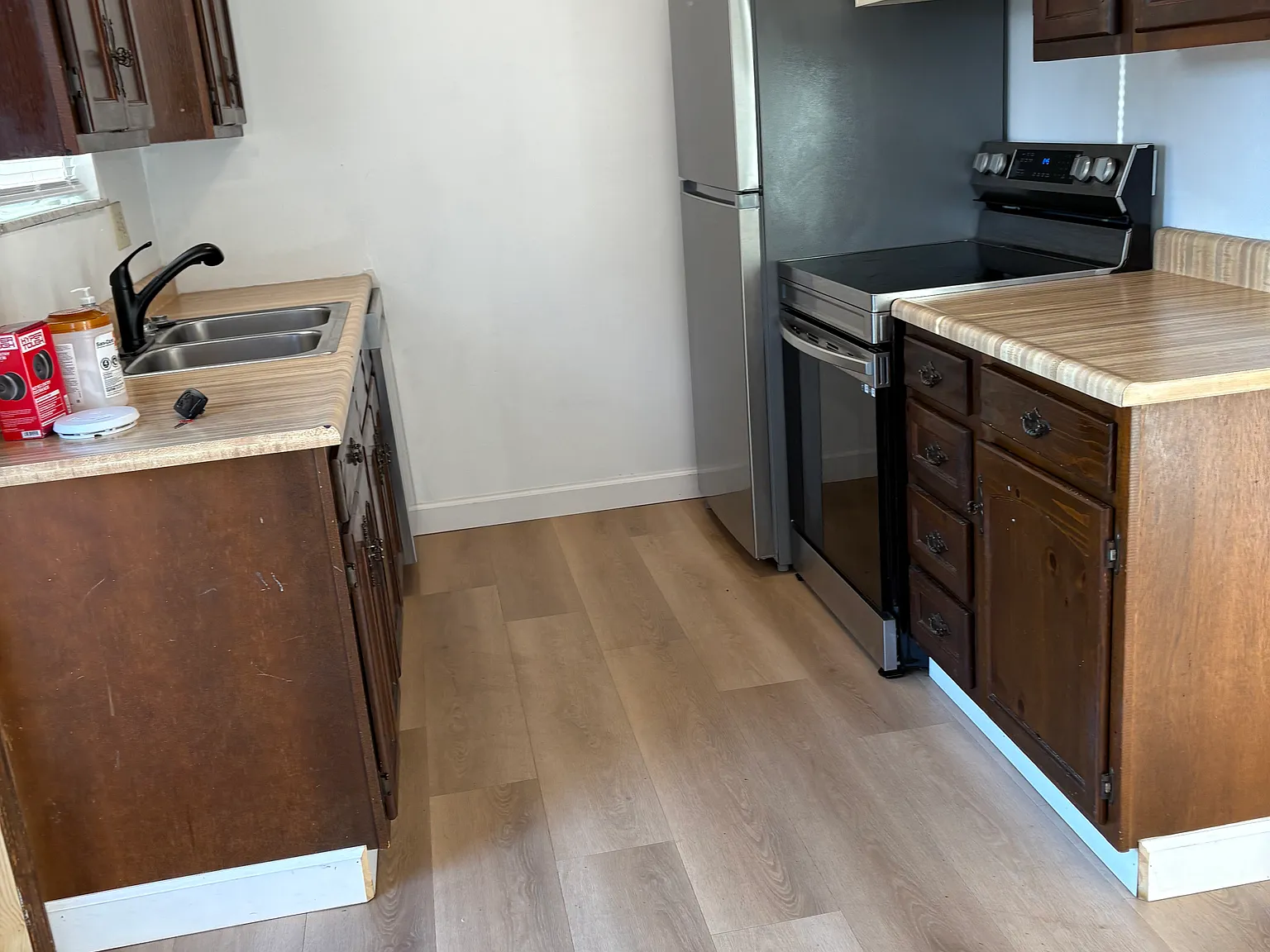 2 bed, 1.5 bath, 1200 sqft, $1,290 — Photo 1