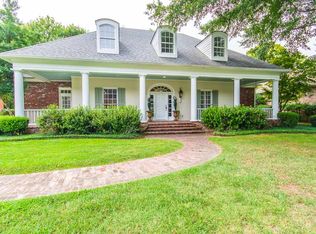 5355 Carolwood Dr, Jackson, MS 39211