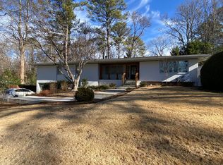 1131 Milmar Dr NW, Atlanta, GA 30327
