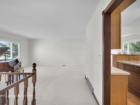 3rd image of 7360 Gladiola Ave