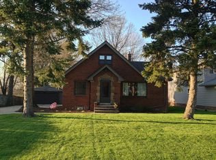 4959 Gleeton Rd, Richmond Heights, OH 44143