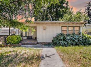 26 Oak Ave, Woodland, CA 95695
