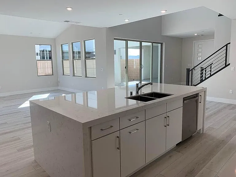 3372 Ponicelli Ln — Photo 2