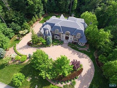 72 Brams Hill Dr, Mahwah, NJ 07430 | Zillow