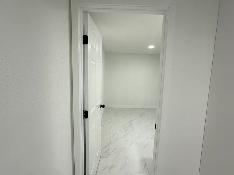 1805 Reynolds Rd #2 — Photo 8