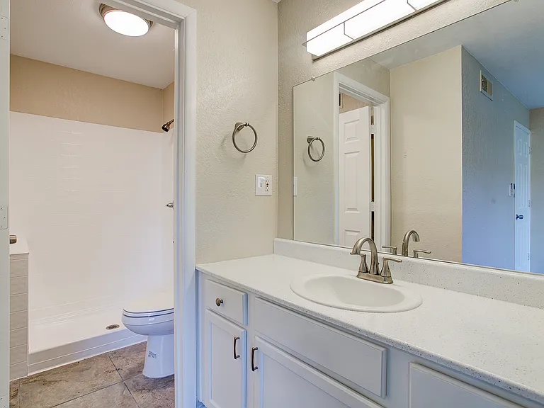3402 N 32nd St #129 — Photo 22