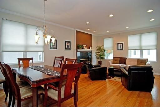 2nd image of 2845 N Wolcott Ave Unit C