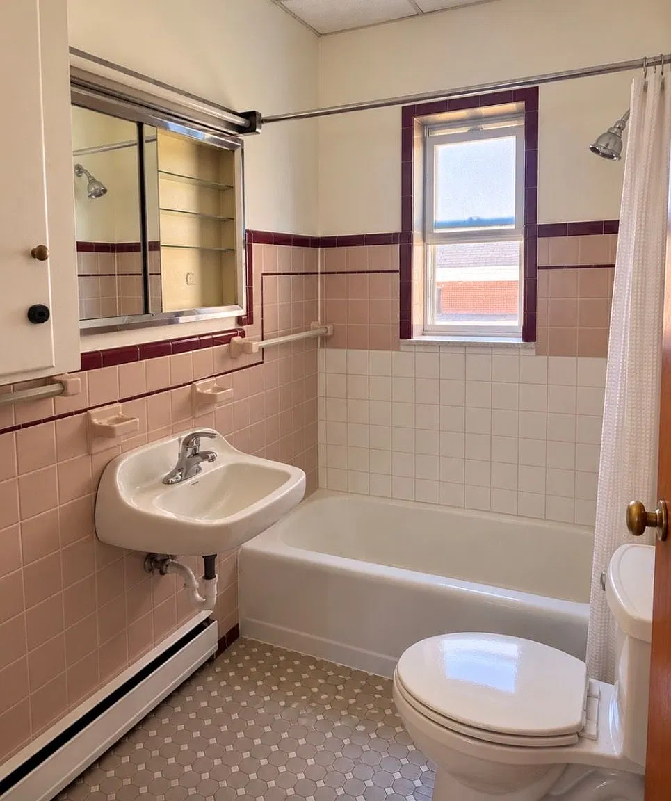 1 bed 1 bath — Photo 2