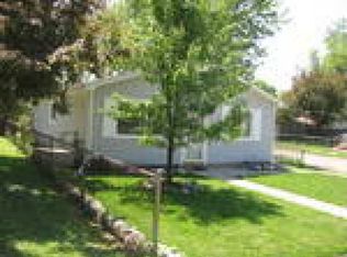 94 E Chicago Ave, Pontiac, MI 48340