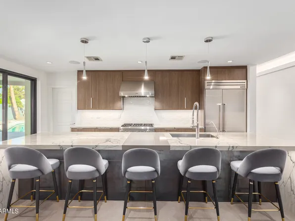 930 W MARYLAND Avenue, Phoenix, AZ 85013