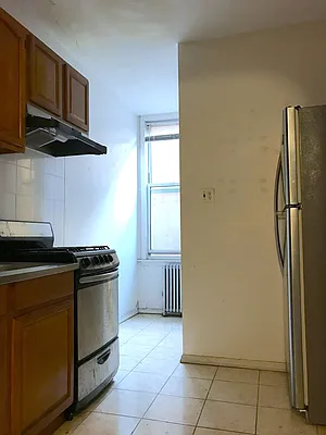 Rented by Capri Jet Realty Corp | media 12