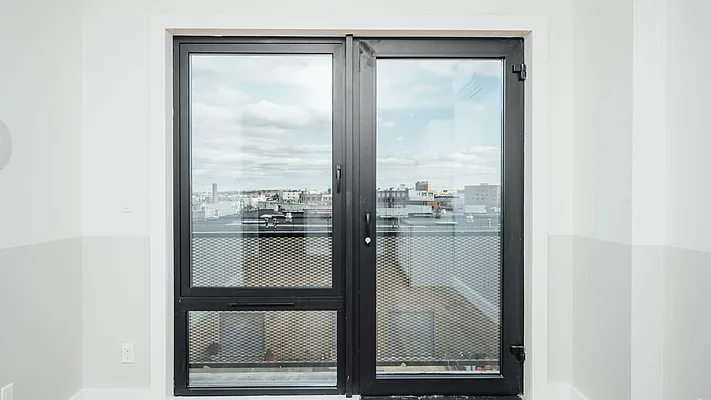 Rented by Nooklyn NYC LLC | media 122