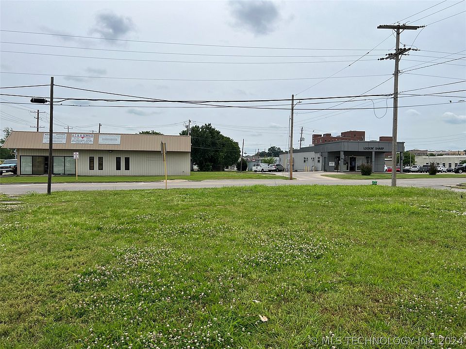 1st image of 103 S Osage Ave