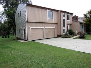 1008 Dew Ct, Lexington, KY 40515