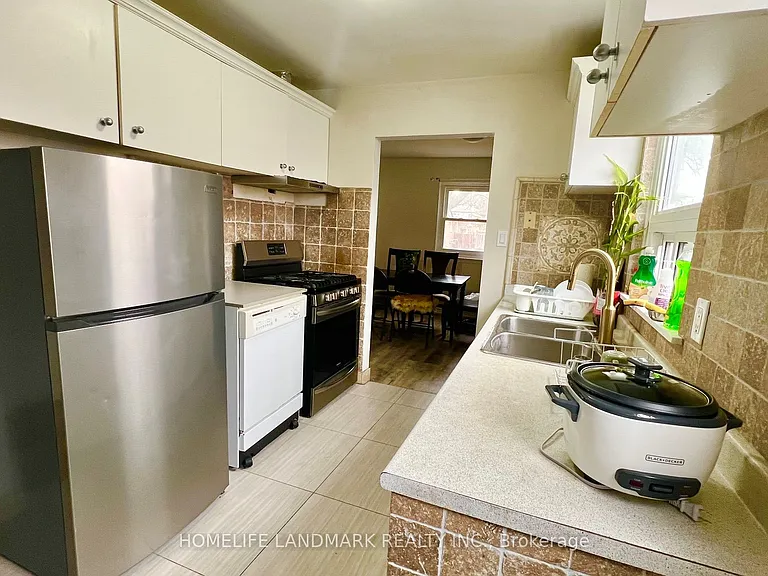 81 United Sq #MAIN FLOOR — Photo 6