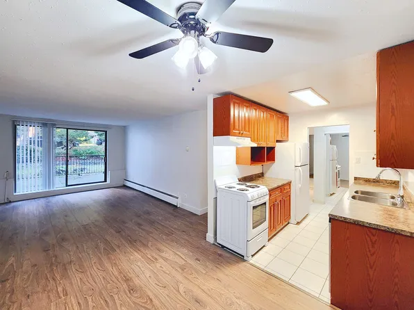 702 Gloucester St #302, New Westminster, BC V3M 1K7