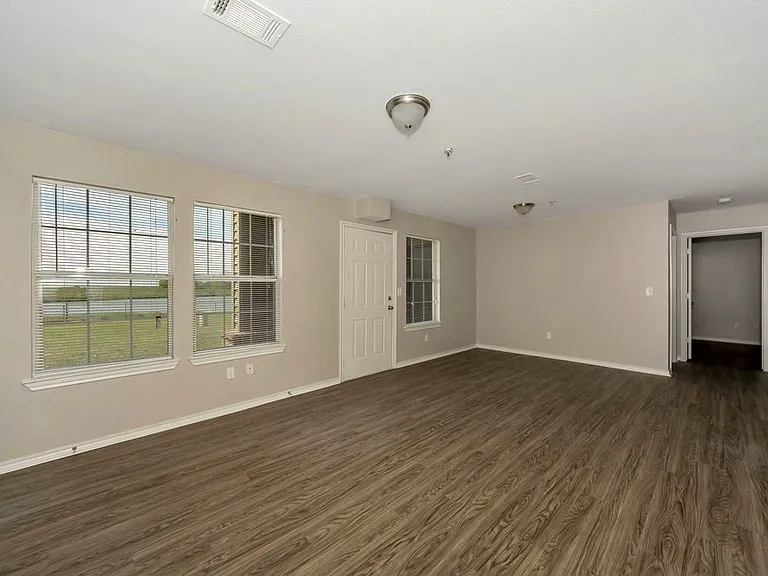 Lakeview of Ardmore — Photo 16