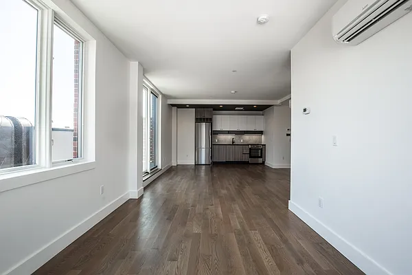 Rented by Nooklyn NYC LLC | media 17