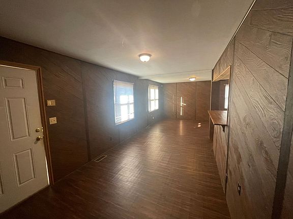 2nd image of 4217 SE 43rd St