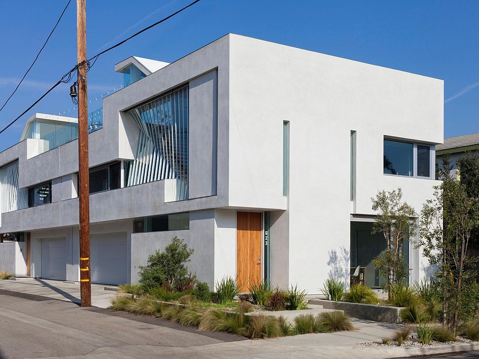 1st image of 625 Vernon Ave